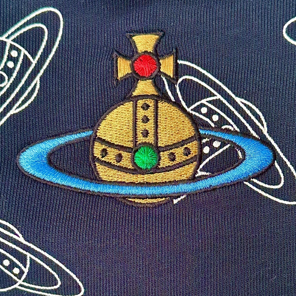 Vivienne Westwood Embroidered Orb Sweatshirt SZ M BNWT - Picture 10 of 16